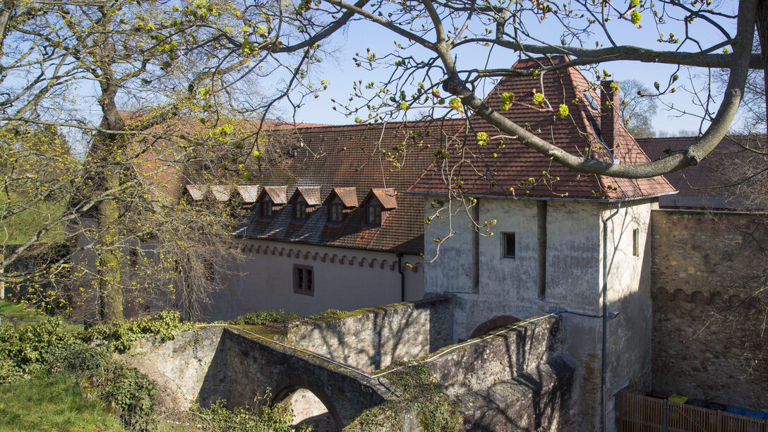 Die Festung und der Festungsgraben in Rüsselsheim