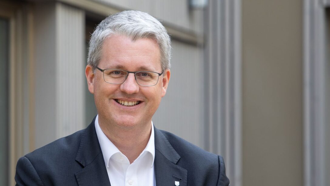 Portraitfoto Oberbürgermeister Patrick Burghardt