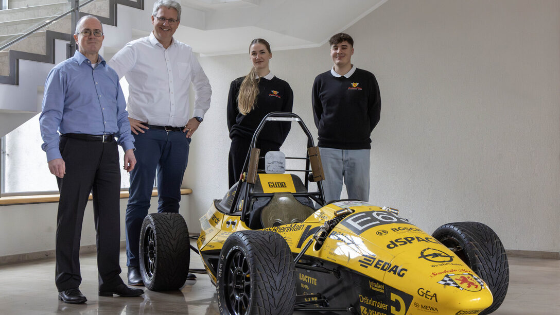 OB Patrick Burghardt mit Scuderia Mensa Team