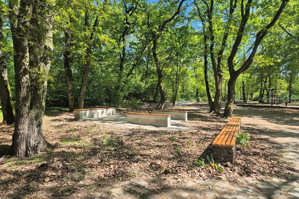 neue Sitzgelegenheiten im Ostpark