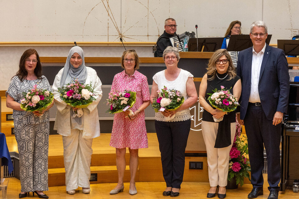 Verdienstplakette für besonderes Engagement