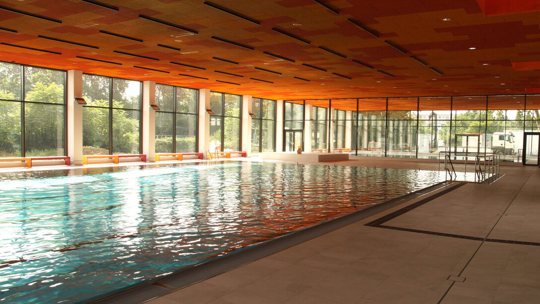 Schwimmhalle des Lachebads