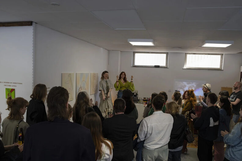 Adriana Wojtkiewicz und Maxima Knöss im freiraum f3