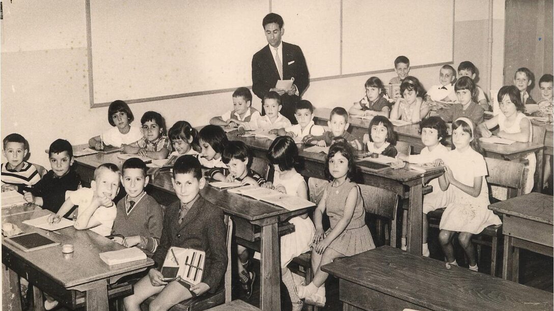 Griechische Kinder beim muttersprachlichen Unterricht in der Parkschule