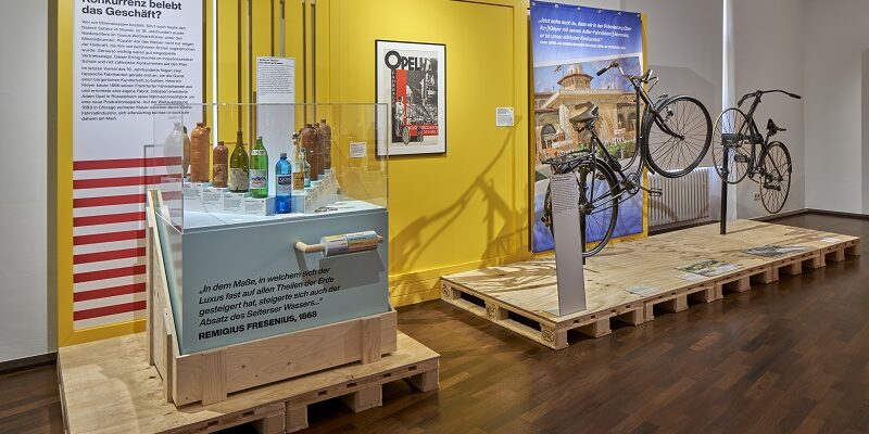 Teil der Ausstellung Made in Hessen im Stadt- und Insudtriemuseum Rüsselsheim am Main